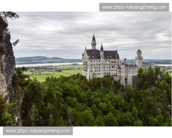 喀山落日与太极虎咆哮:重回2018,那场埋葬德意志神话的史诗之战 喀山落日与太极虎咆哮:重回2018,那场埋葬德意志神话的史诗之战